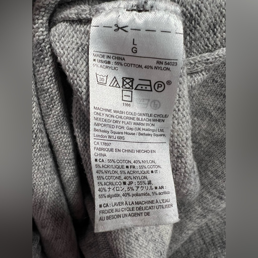 GAP Gray Drawstring Hem Scoop Neck Athletic Knit Sweater SIZE LARGE Pre Loved - Picture 6 of 7
